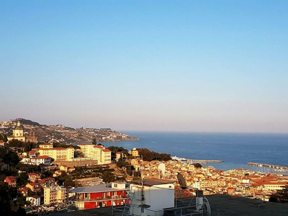 Il Paradiso Del Relax Private Room With Bathroom Parking San Remo Exterior foto
